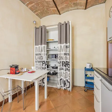 Palace [duomo - 5 Stelle] Appartamento *