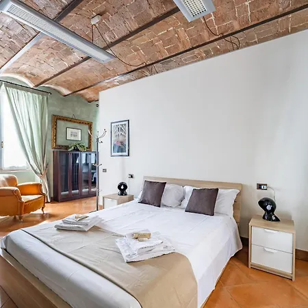 Apartment Palace Duomo - 5 Stelle Modena